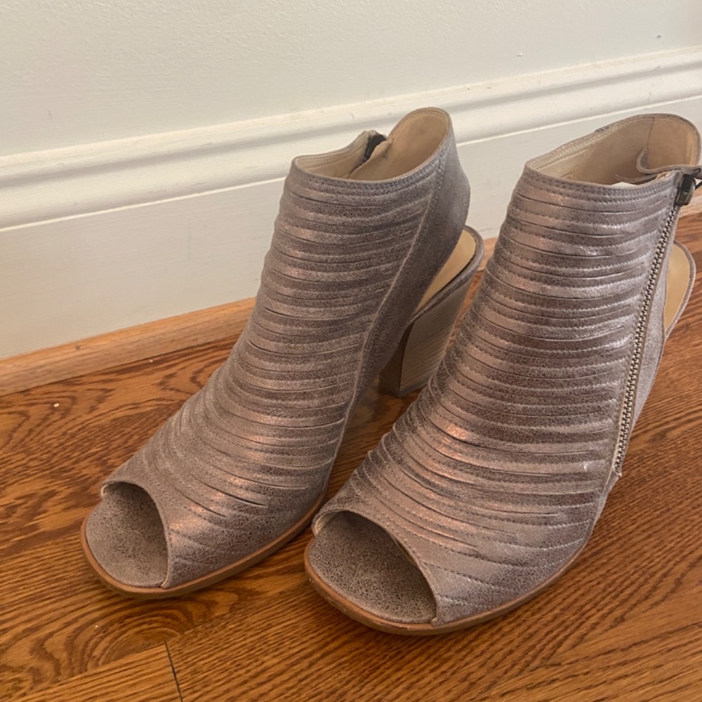 Paul Greene Cayenne peep toe bootie - Picture 6 of 6